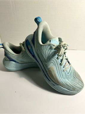 Under Armour UA Curry 12 'Pisces' Basketball Volleyball Sneakers Size 5